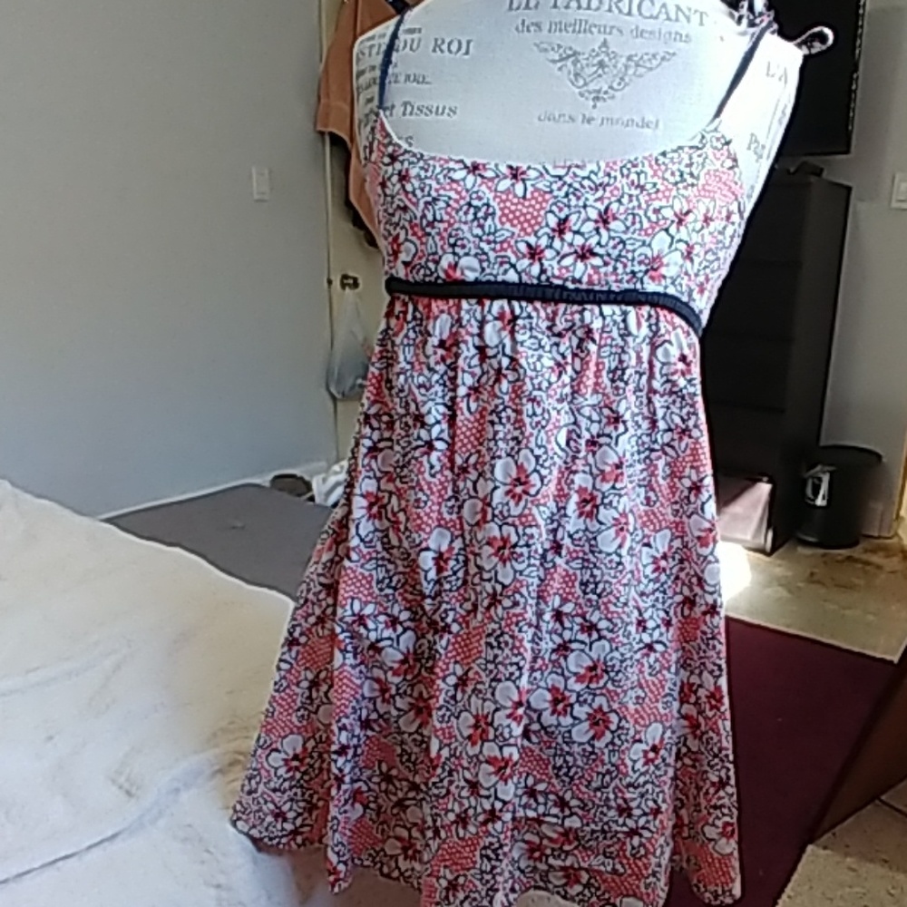 Forever 21 | Empire waist |Cherry Blossom tank top